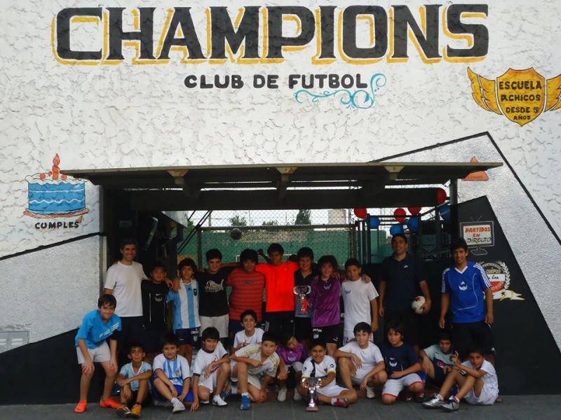 La champions cancha sintetica Clearance